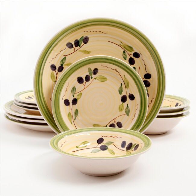 Week 1 Raffle Winner: Plate Set